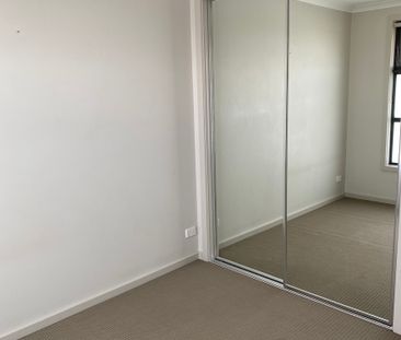 24 Shepherd Street, Braybrook VIC 3019 - Townhouse For Rent | Domain - Photo 3