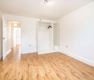 2 bedroom maisonette to rent - Photo 5