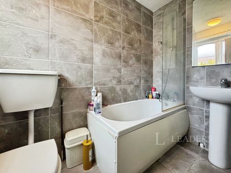 5 bedroom house to rent Gipsy Close, NR5 - Photo 5