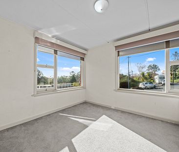 3/8 Woolton Place Sandy Bay TAS 7005 Australia - Photo 4