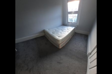 1 Bed Flat, Osbaldeston Road, N16 - Photo 4