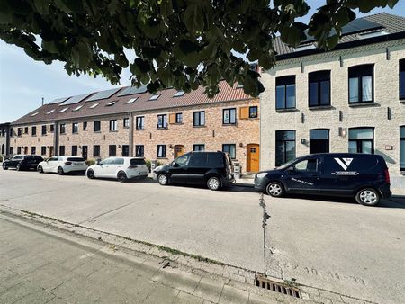 Instapklaar appartement met drie slaapkamers - Photo 2