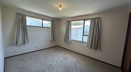 Be the Next on Newnham! - Photo 4