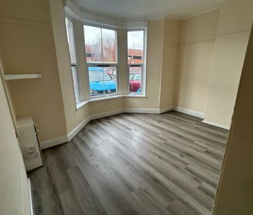 1 bedroom ground floor flat to rent - Photo 4