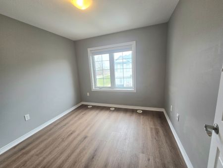 For Lease - 420 Linden Drive Unit# 36, Cambridge, Ontario - Photo 3