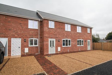 Leonard Court Martham Road, Rollesby - Photo 2