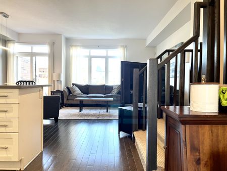 For Lease - 642 Tennant Way, Blossom Park - Airport and Area, Ontario - Photo 4