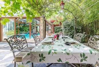 Majadahonda, Community of Madrid 28221