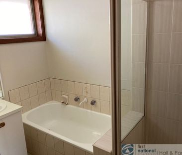 1 / 10 Jones Road, Dandenong - Photo 2
