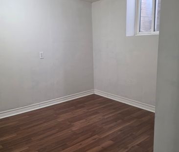 For Lease - 10 Alderwood Street Unit# (Bsmt), Whitchurch-Stouffvill... - Photo 5