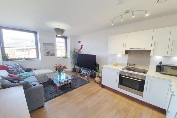 1 bedroom apartment to rent - Photo 1