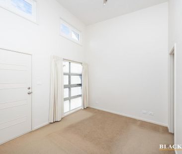 6/20 Power Street, Mawson ACT 2607 - Townhouse For Rent | Domain - Photo 2