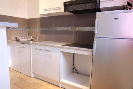 A louer - Appartement meublé 2 pièces - Bastia Sud - Photo 3