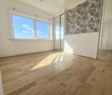 3 bedroom property to rent - Photo 2