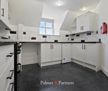 3 bedroom penthouse to rent - Photo 3