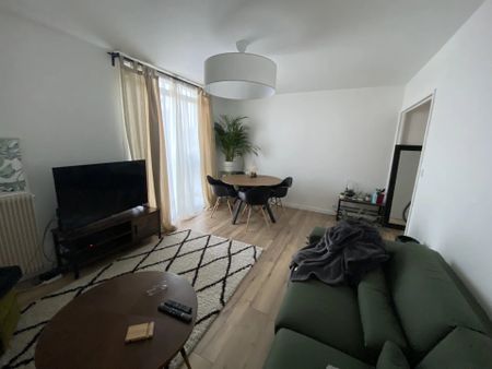 Location Appartement 3 pièces 60 m2 à Limeil-Brévannes - Photo 2