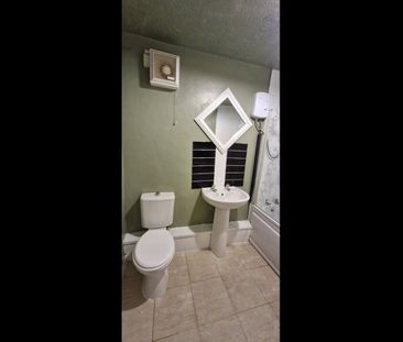 2 Bed Flat, Derbridge Court, B23 - Photo 1