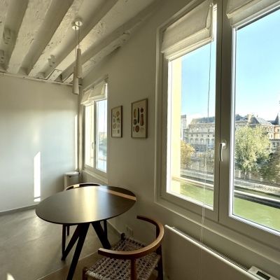 Appartement à louer à Paris 6Ème - Photo 1