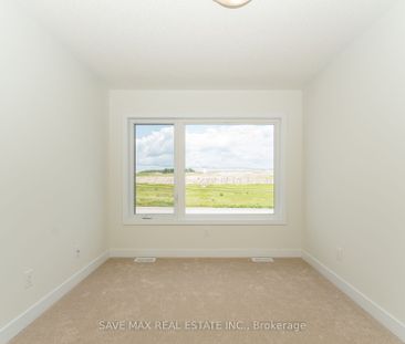 For Lease - 1082 Thompson Drive, Oshawa, Ontario - Photo 4