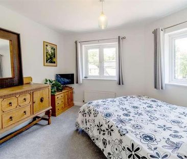 Owen Drive, Plympton, Plymouth, PL7 - Photo 3
