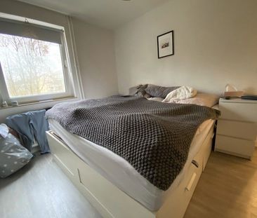 Ab 16.01.2025 Moderne 2-Zimmer-Wohnung mit Einbauküche - Photo 1