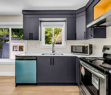 1507 Kilmer Place, North Vancouver (Garden Suite) - Photo 2