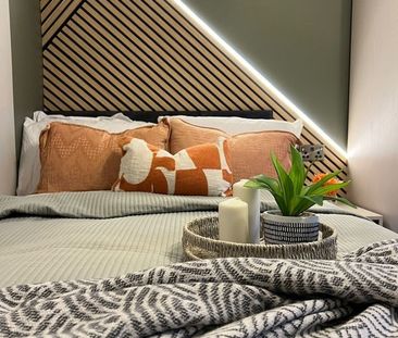 Room in a Shared House, St. Mildreds Road, SE12 - Photo 1