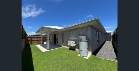 Brand new Four bedroom house. - Photo 2