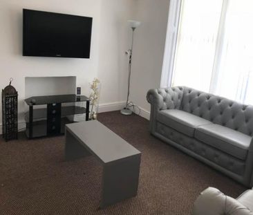 4 bedroom house share to rent - Photo 1