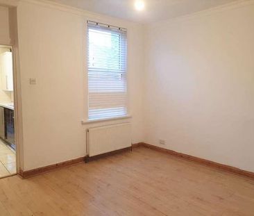 Humberstone Road, London, E13 - Photo 2