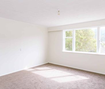 Stokes Valley 3 Bedrooms - Photo 1