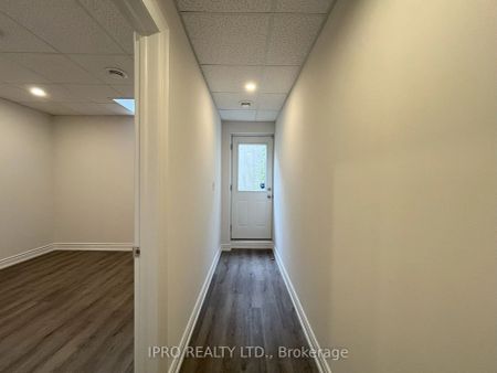 Property For Lease | S9259609 - Photo 5