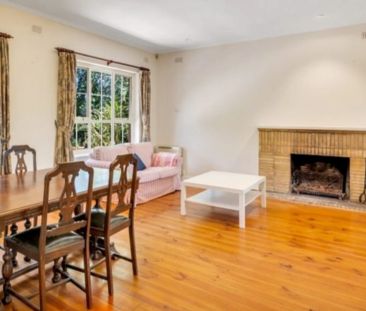 EXECELLECT LOCATION FOR SPACIOUS FAMILY LIVING & ENTERTAINING - Photo 4