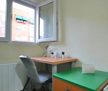 Calle Alicante, Getafe, Community of Madrid 28903 - Photo 5