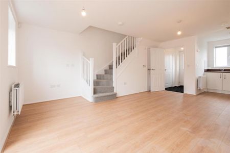 2 bedroom terraced house to rent - Photo 2