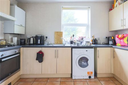 3 bedroom apartment to rent - Photo 5