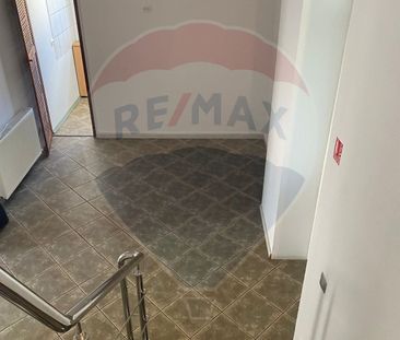 Vila – Etaj 2 + Mansardă de închiriat | Zona Vitan – București Mall - Fotografie 4