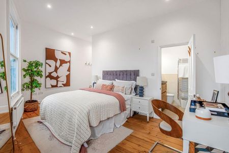 3 bedroom flat to rent - Photo 4