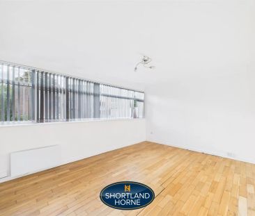 Balmoral Close, Wyken, Coventry - Photo 6