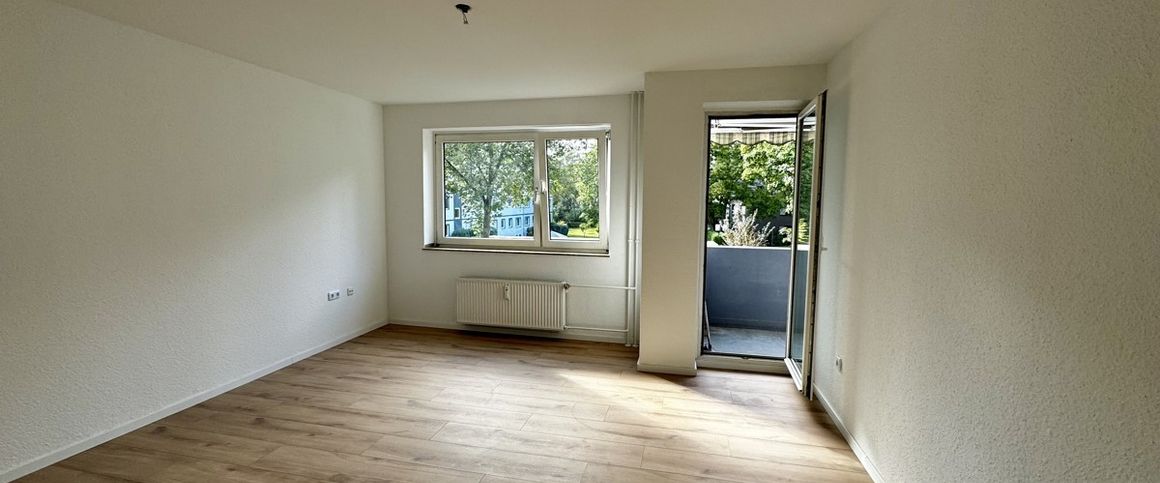 RIDA Residential! Modernisierte 3-Zimmer-Wohnung mit viel Stauraum und Balkon in von Köln-Nippes! - Foto 1