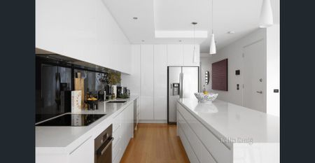 Architectural Beachside Luxury with Pool and Double Garage - Photo 5