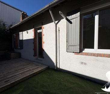 Maison Nantes 2 pièces - QUARTIER RÉPUBLIQUE / ÎLE DE NANTES - - Photo 2