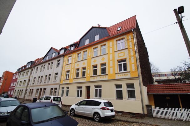 frisch sanierte 2-Zi-EG-Whg mit Terrasse, Fußbodenheizung, Dusche - Foto 1