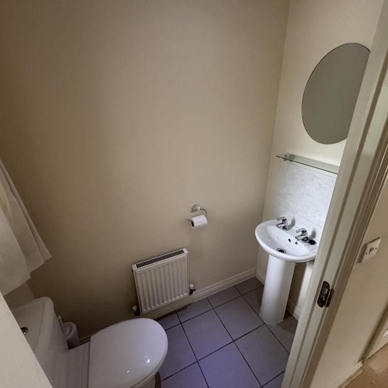 3 bedroom townhouse to rent - Photo 1