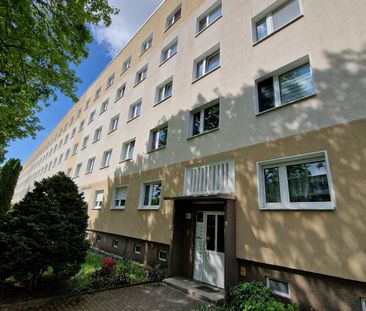 Jetzt zwei Kaltmieten frei erhalten! Gemütliche drei Zimmer Wohnung... - Foto 1