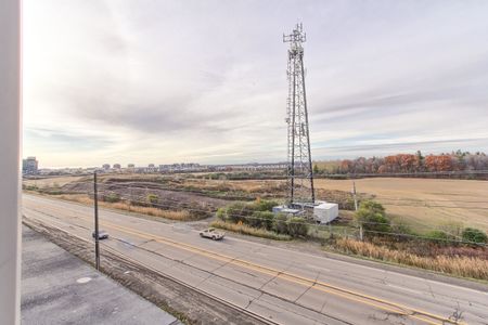 For Lease - 3240 William Coltson Avenue Unit# 509, Oakville, Ontario - Photo 5