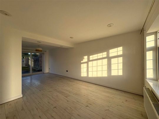 Hazel Road, Mytchett, Camberley, Surrey, GU16 - Photo 1