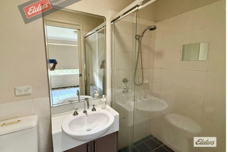 Walking Distance to Quakers Hill Station NO CARPETS - Photo 4