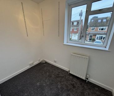 5 bedroom semi-detached house to rent - Photo 5