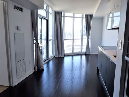 For Lease - 21 Iceboat Terrace Unit# PH02, Toronto, Ontario - Photo 5